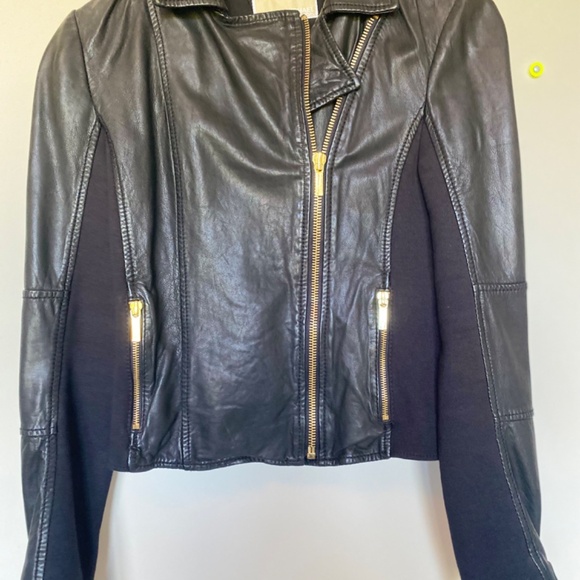 Michael Kors Leather Jacket. Size 6. - Picture 7 of 8